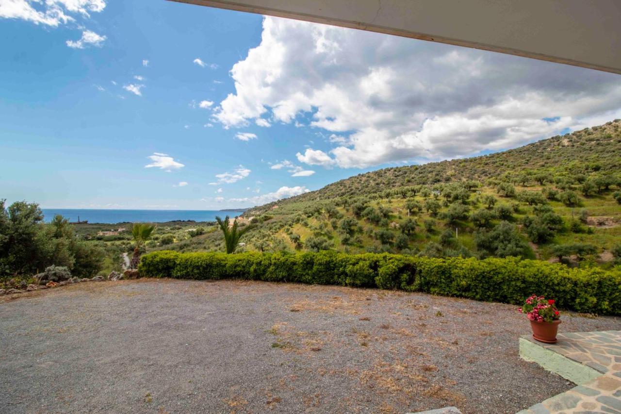 Laconian Collection # Gytheio Sea View Kostantinos Apartment# Selinitsa Екстер'єр фото